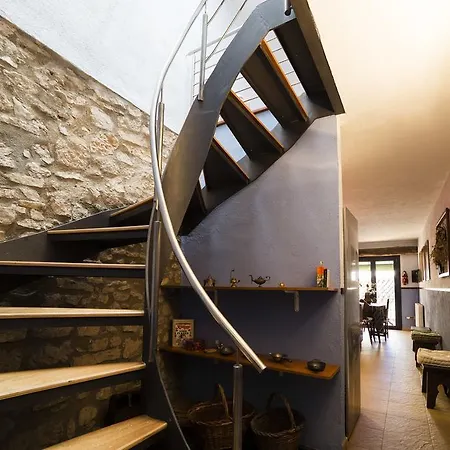 Holiday home Rural Cal Cateri Colldejou