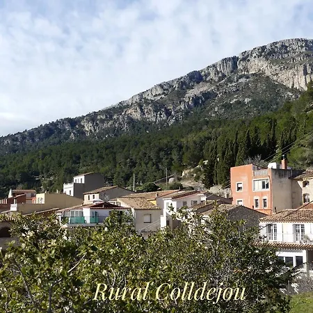 Holiday home Rural Cal Cateri Colldejou
